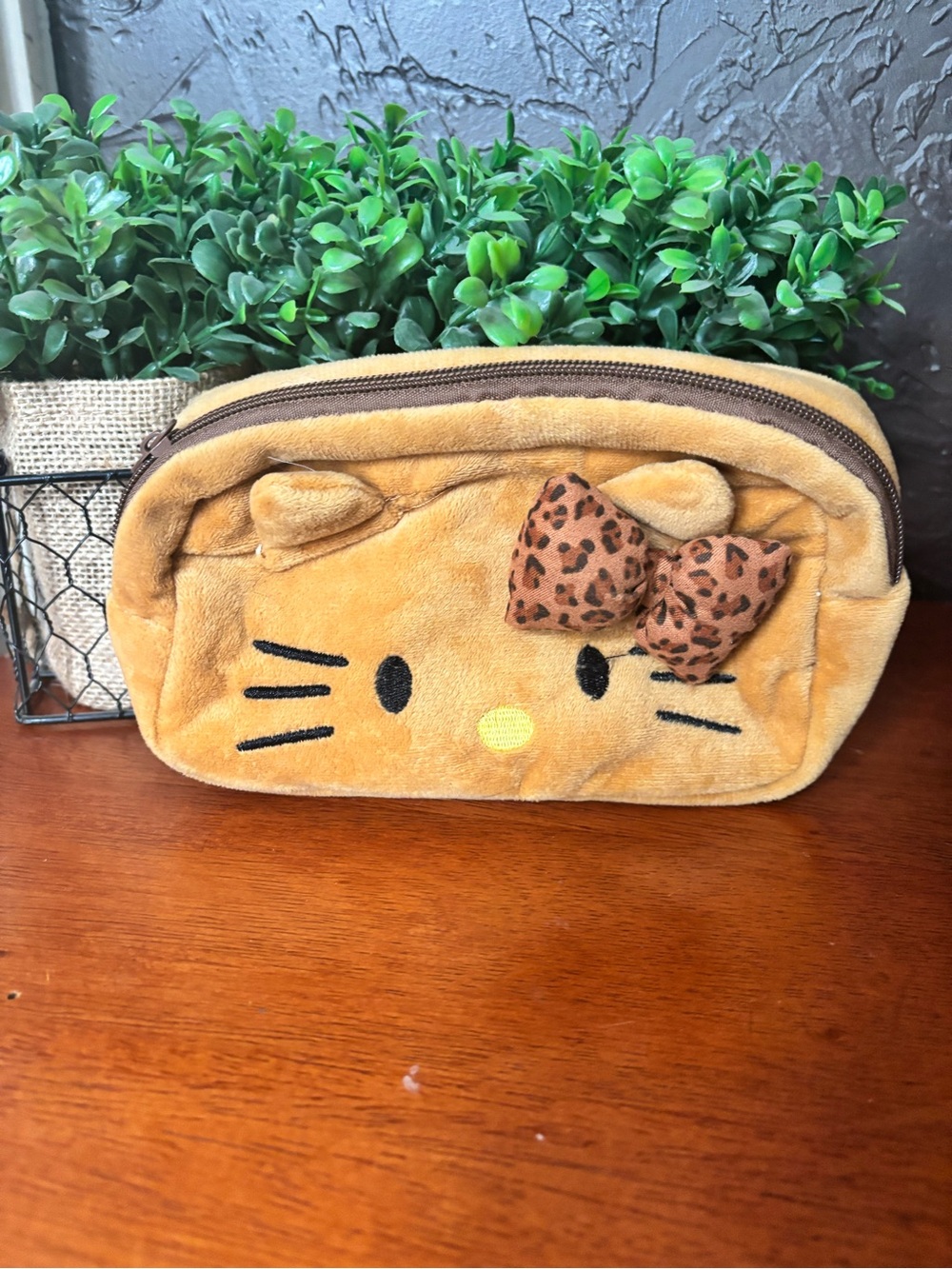 Hello Kitty makeup bag